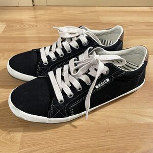 Taos Star Burst Canvas Low Top Lace Up Sneaker Shoes Womens Size 8 Black Casual